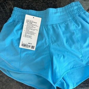 Lululemon Hotty Hot HR Shorts; New (Tag is not attached but never worn)